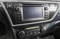 Toyota Auris 18 из 25