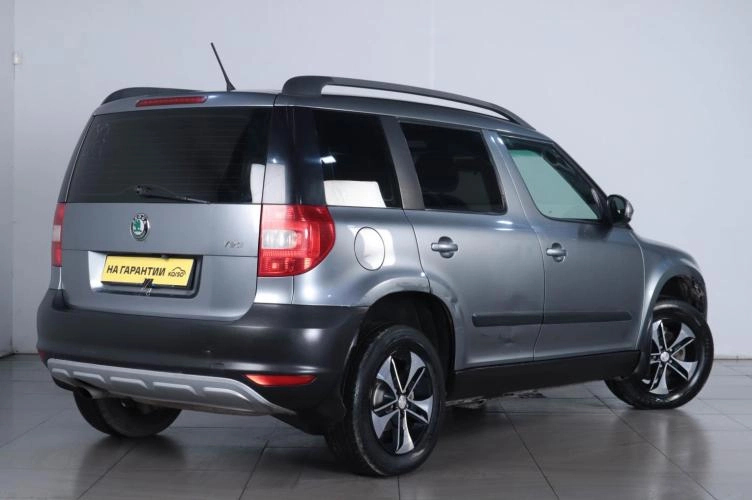 Skoda Yeti 6 из 16