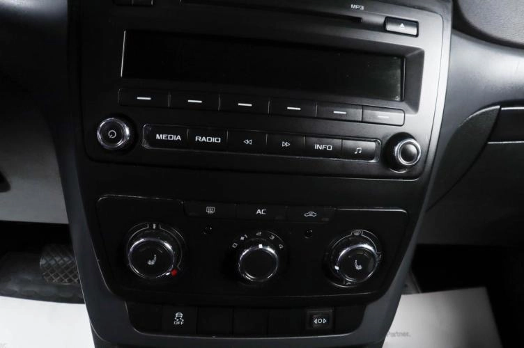 Skoda Yeti 13 из 16