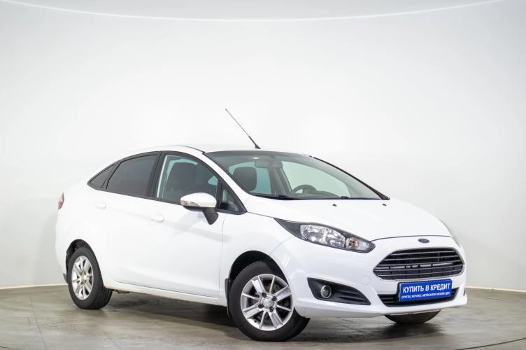 Ford Fiesta 1 из 6