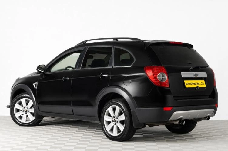 Chevrolet Captiva 4 из 6