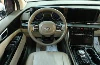 KIA Carnival 12 из 25