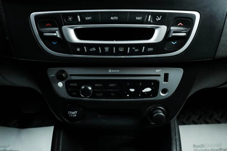 Renault Fluence 11 из 14