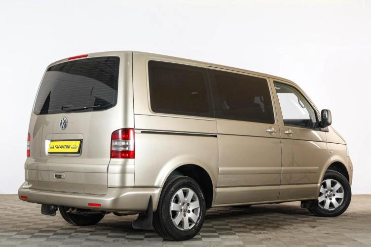 Volkswagen Multivan 6 из 6