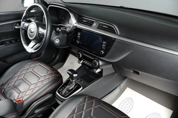 KIA Rio X 10 из 20