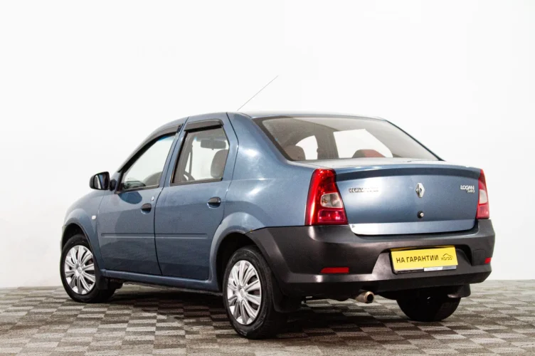 Renault Logan 6 из 6