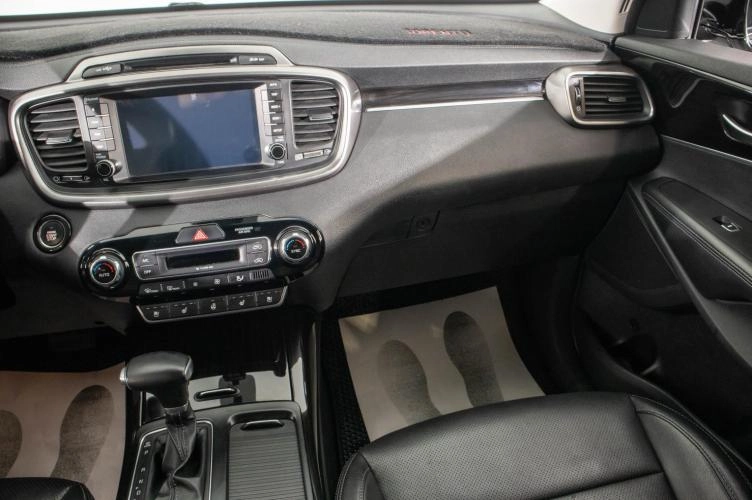 KIA Sorento 22 из 28