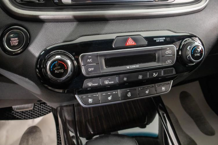 KIA Sorento 20 из 28