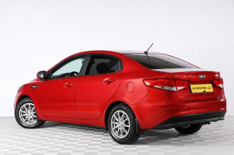 KIA Rio 4 из 6