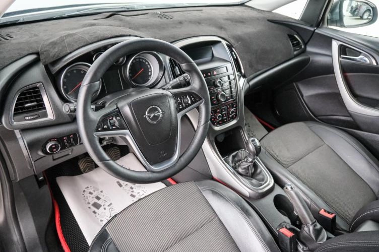Opel Astra 8 из 20