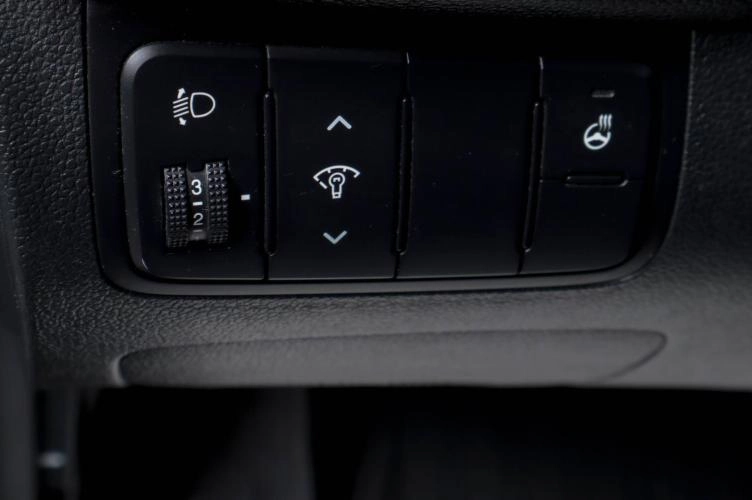 KIA cee'd 16 из 20