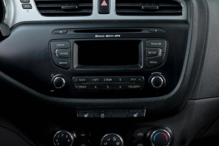 KIA cee'd 14 из 20