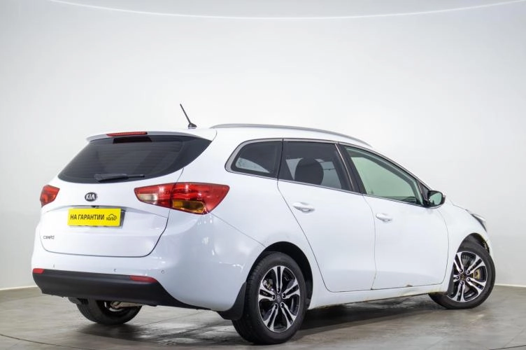 KIA cee'd 4 из 6
