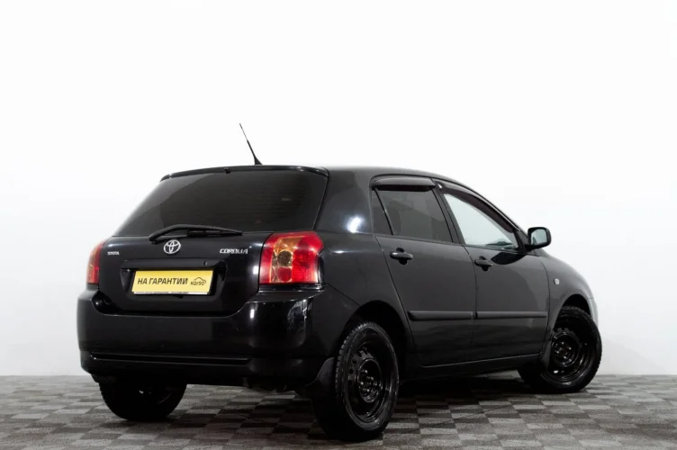 Toyota Corolla 4 из 6
