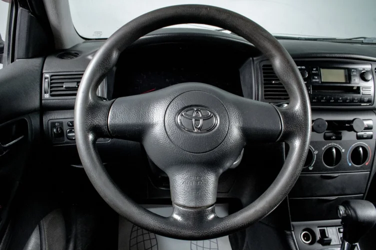 Toyota Corolla 10 из 16