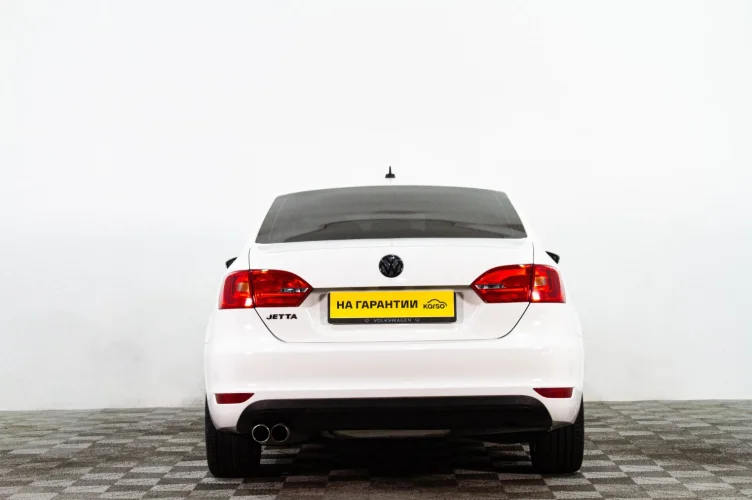 Volkswagen Jetta 5 из 6