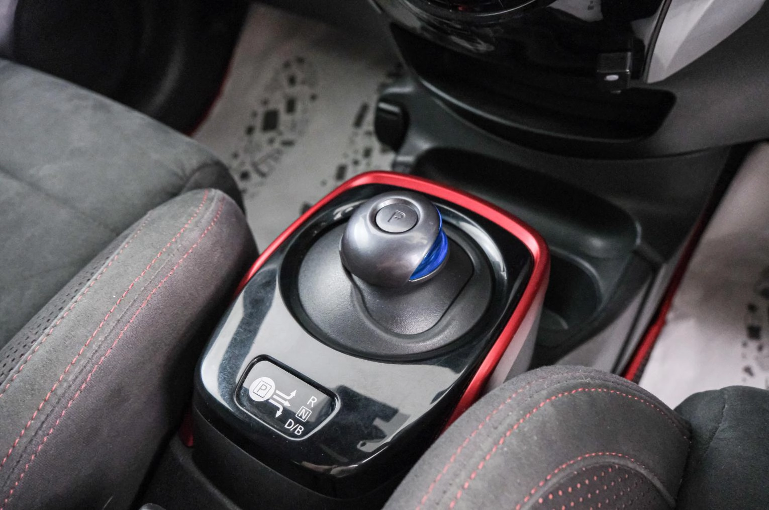 Nissan Note 16 из 22