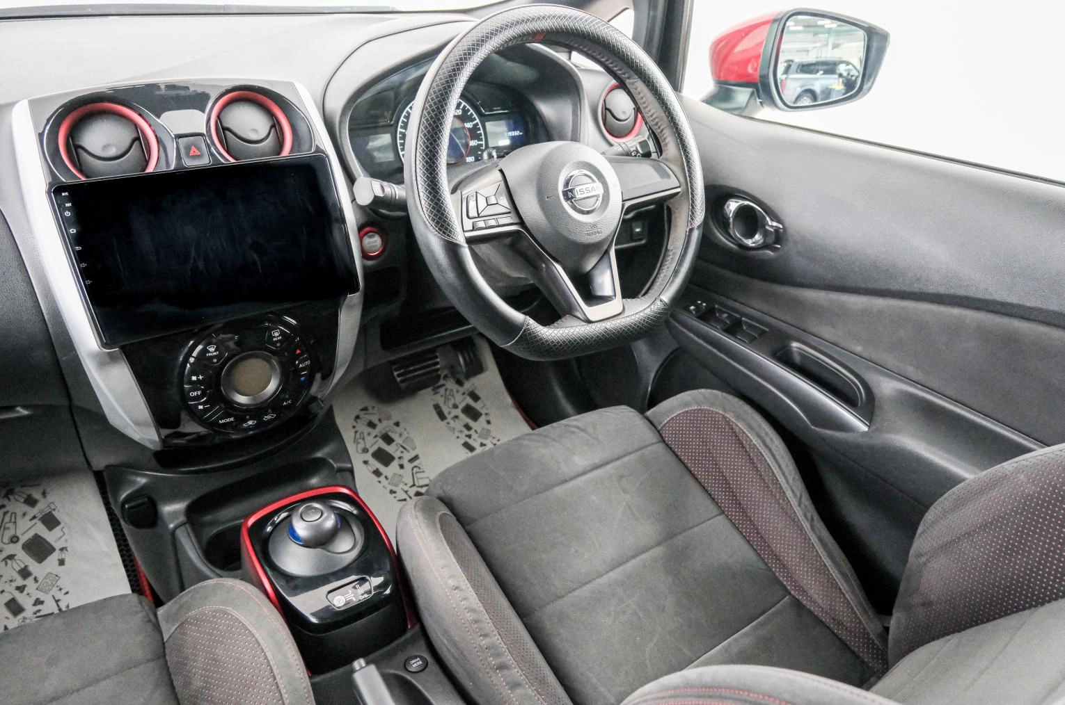 Nissan Note 8 из 22