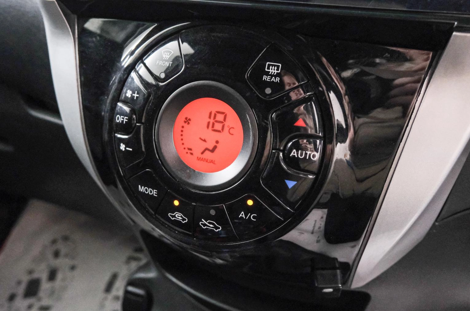 Nissan Note 15 из 22