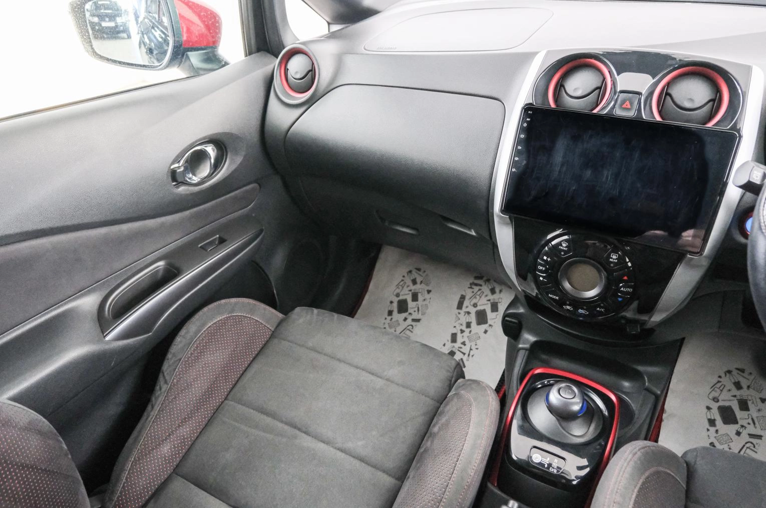 Nissan Note 10 из 22