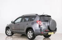 Toyota RAV4 4 из 26
