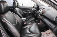 Toyota RAV4 13 из 26