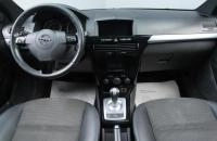 Opel Astra GTC 9 из 18