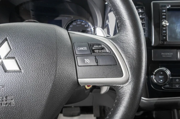 Mitsubishi Outlander 15 из 25