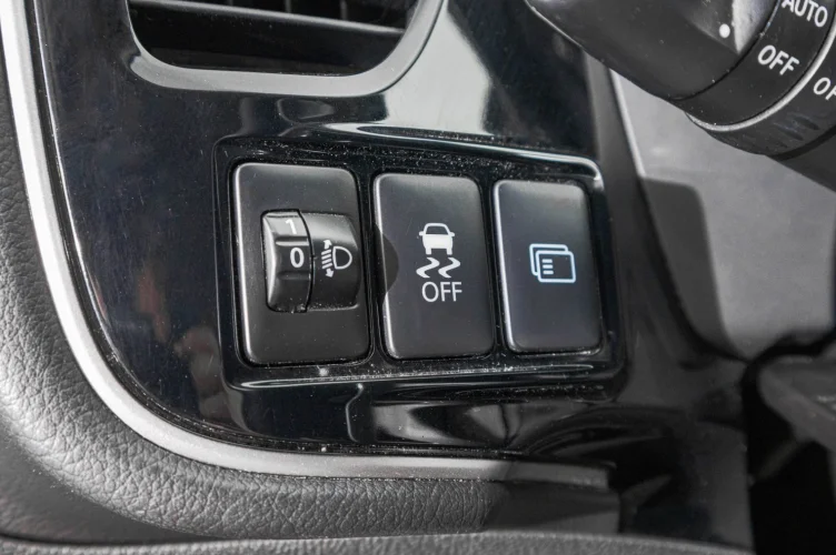 Mitsubishi Outlander 12 из 25