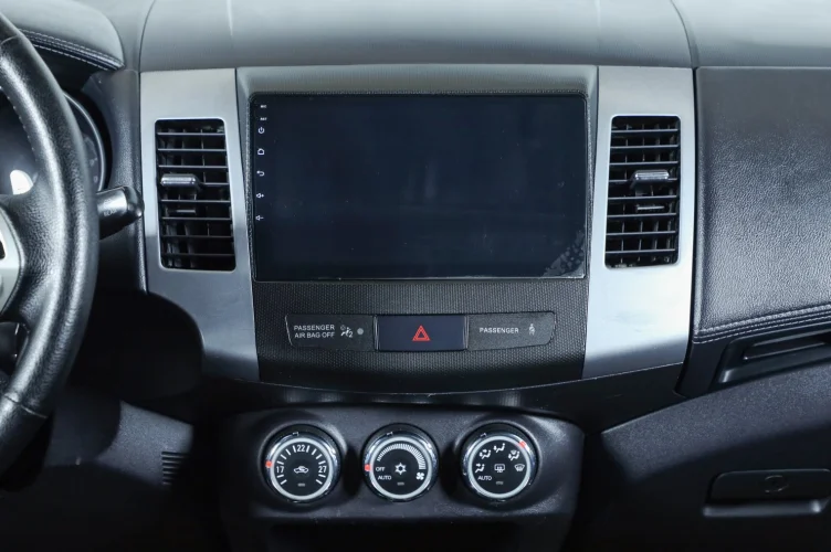 Mitsubishi Outlander 10 из 18