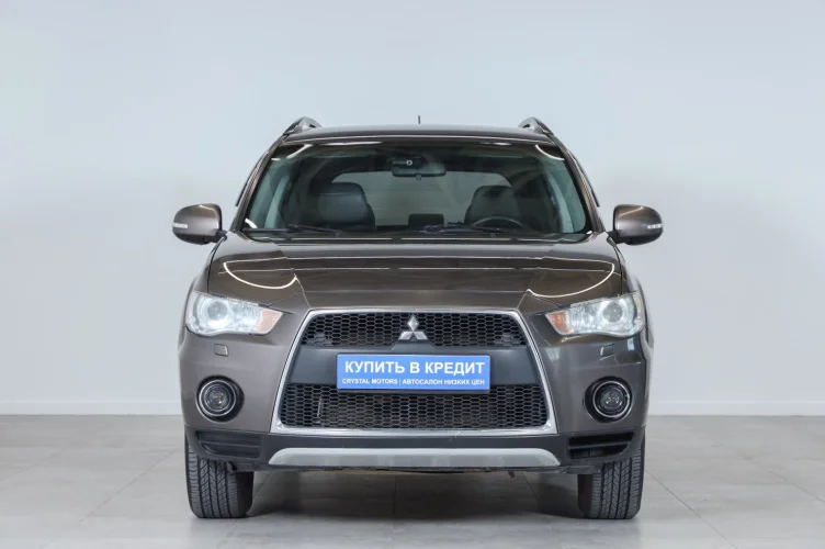 Mitsubishi Outlander 2 из 6