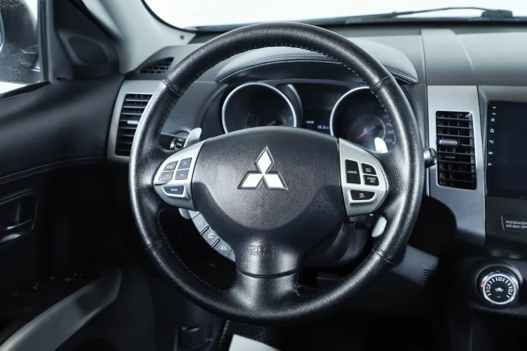 Mitsubishi Outlander 11 из 18