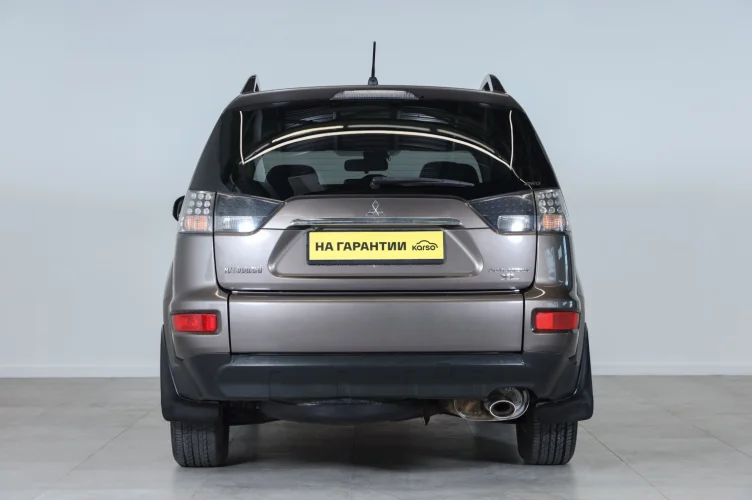 Mitsubishi Outlander 5 из 6