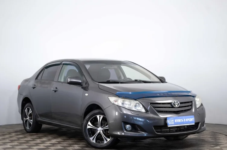 Toyota Corolla 1 из 6