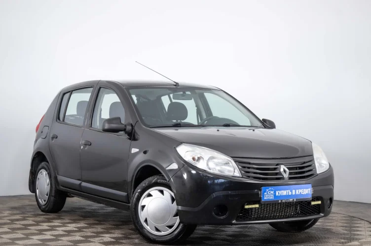 Renault Sandero 1 из 6