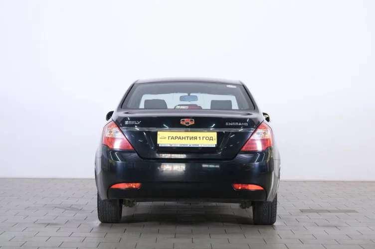 Geely Emgrand EC7 5 из 6