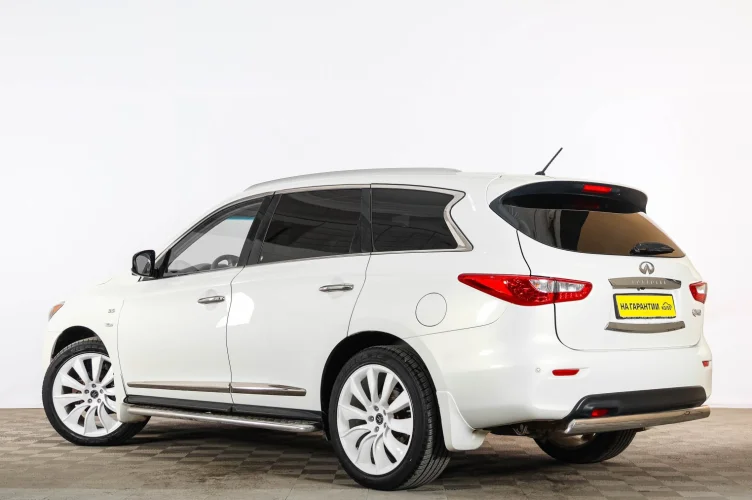 Infiniti QX60 4 из 6