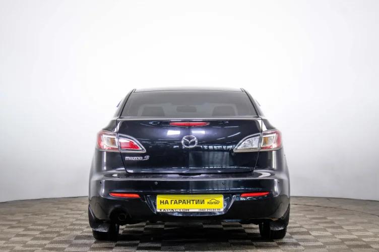 Mazda 3 5 из 6