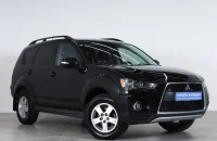 Mitsubishi Outlander 1 из 16