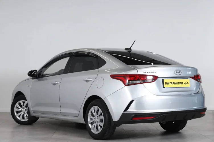 Hyundai Solaris 4 из 6