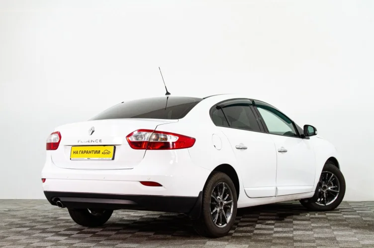 Renault Fluence 4 из 6