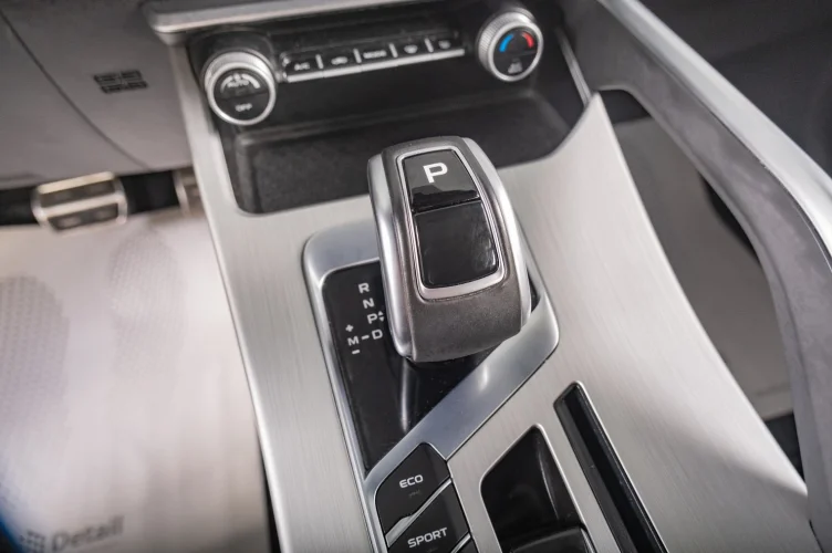 Geely Coolray 16 из 20