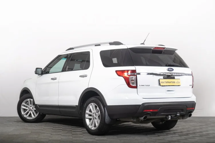 Ford Explorer 5 из 6