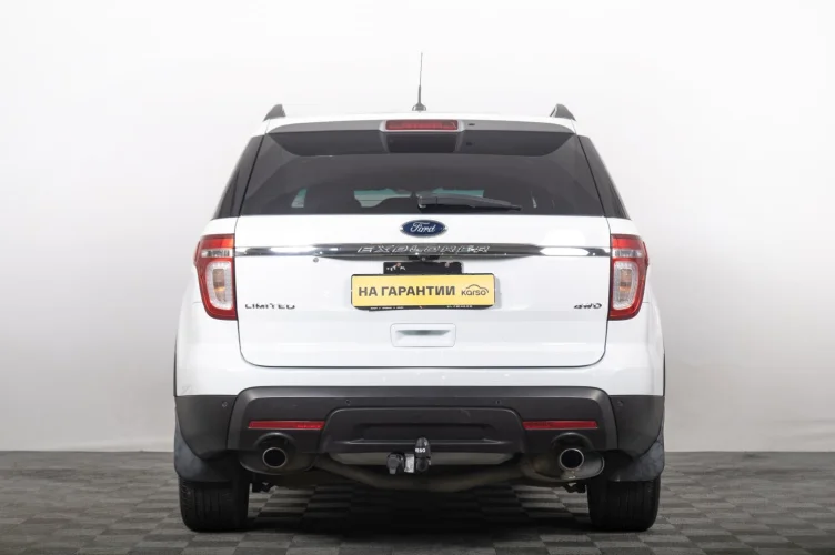 Ford Explorer 4 из 6