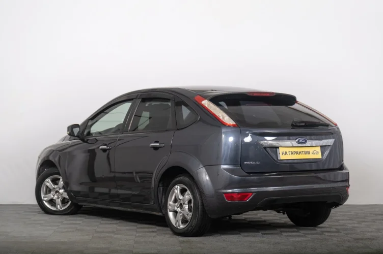 Ford Focus 5 из 6
