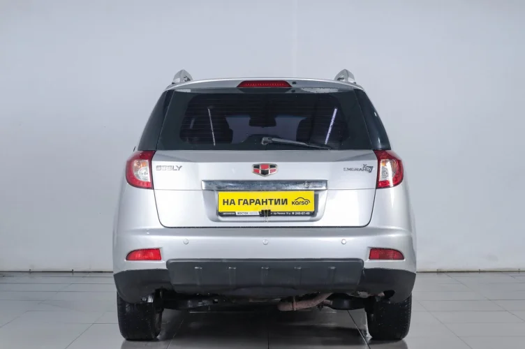 Geely Emgrand X7 5 из 6
