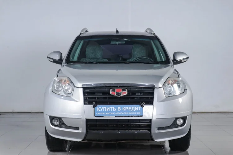 Geely Emgrand X7 2 из 6