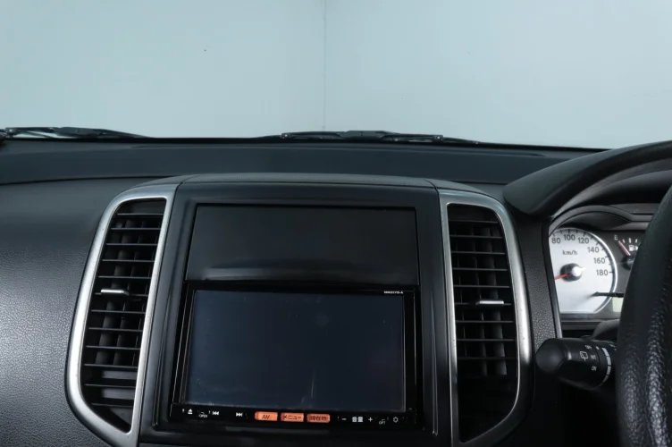 Nissan Wingroad 13 из 17