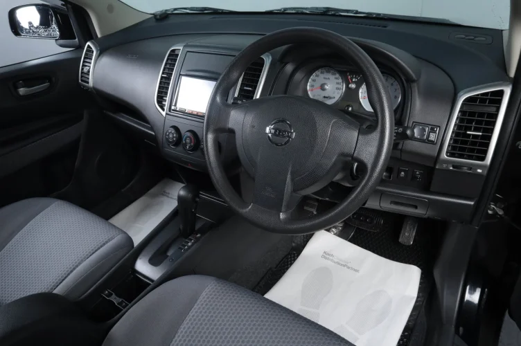 Nissan Wingroad 7 из 17