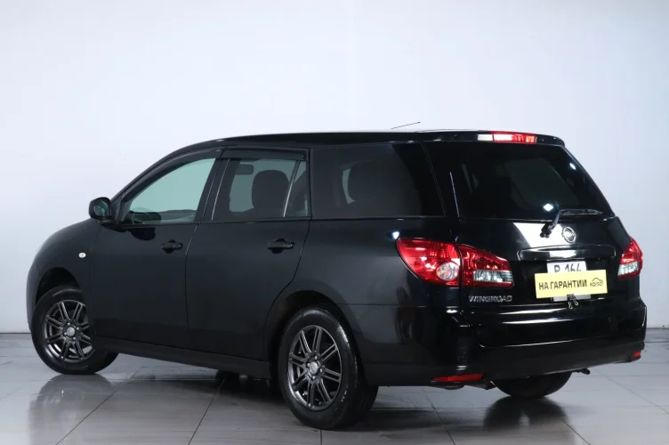 Nissan Wingroad 4 из 6